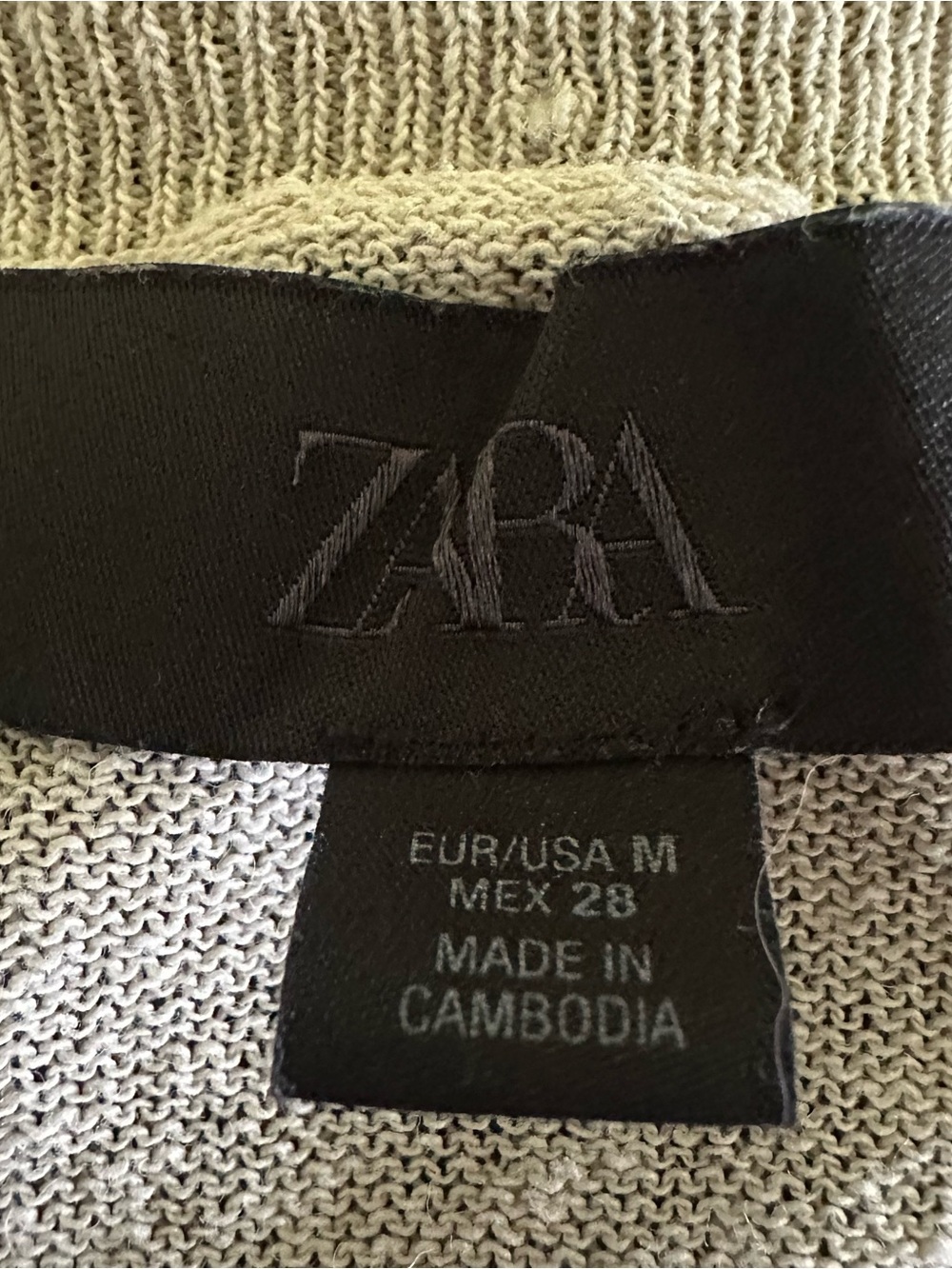Zara Light Cream Button-Up Knit Cardigan size Medium - Picture 3 of 3